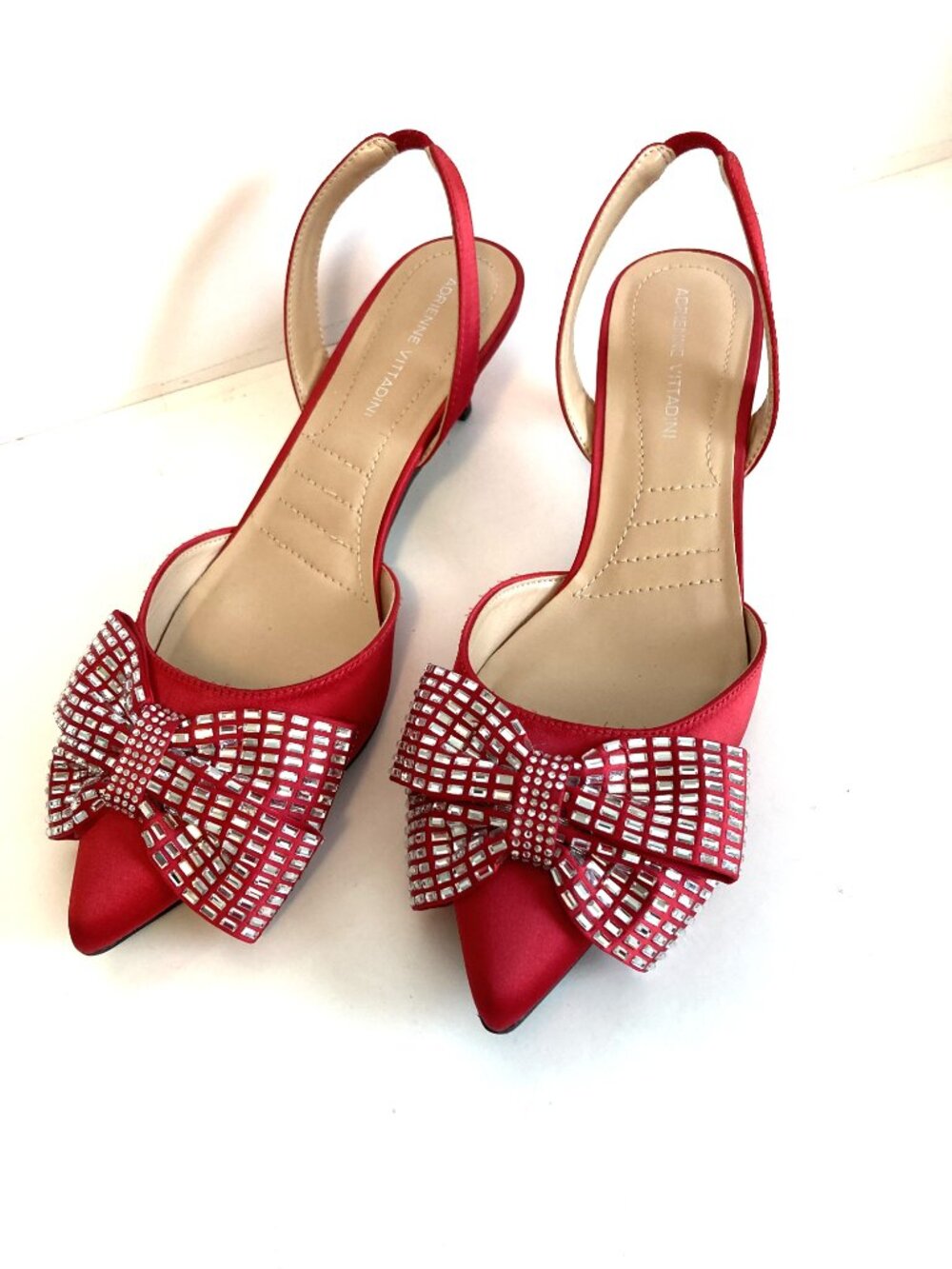 Adrienne Vittadini Red Satin Slingback Heels w/ Rhinestone Bow/ Size 9M - Picture 2 of 12